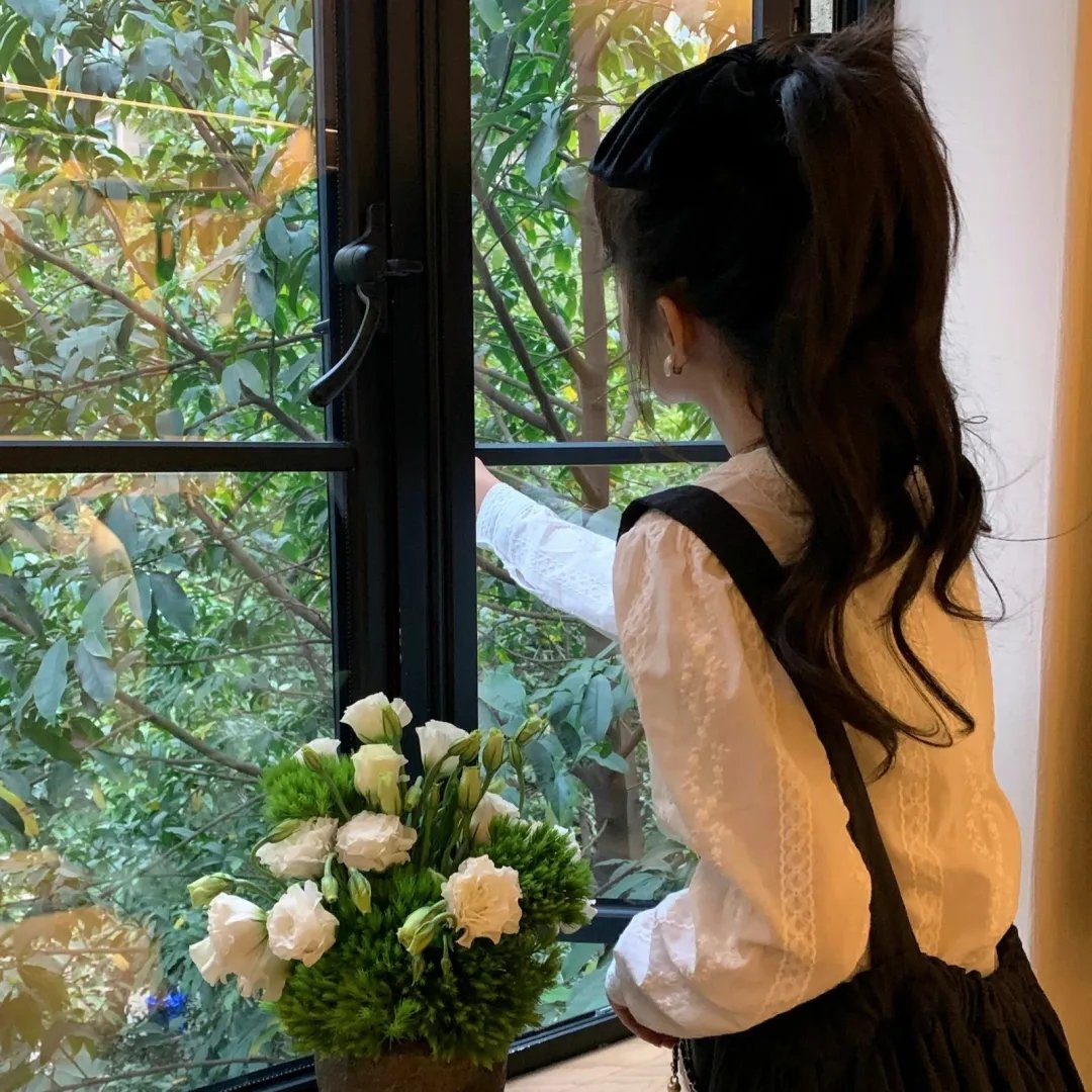 有点意思的院子里院季